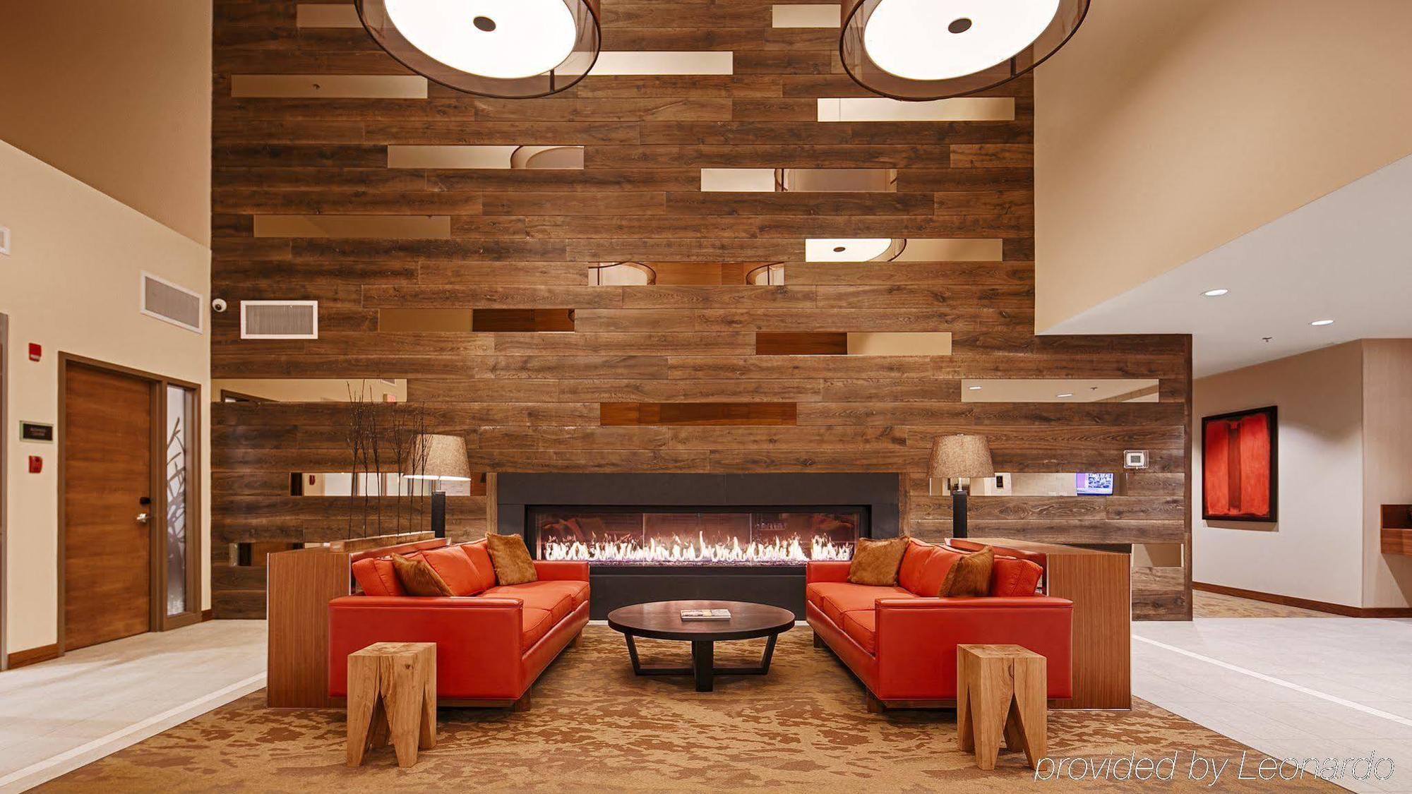 Mountain View Inn & Suites Sundre ภายนอก รูปภาพ